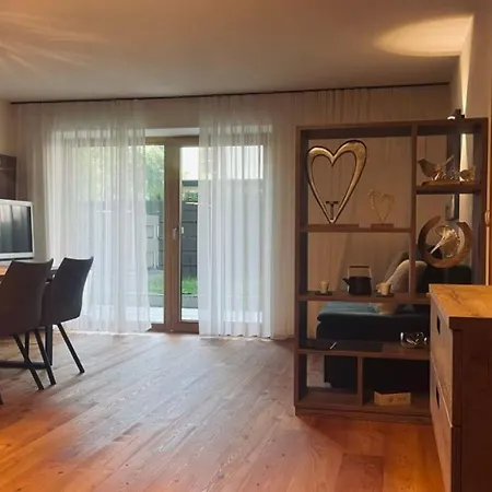شقة Appartments Raffele *
